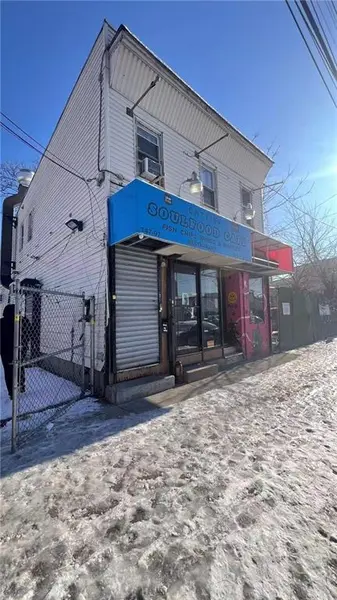 147-07 Guy R Brewery BLVD, Queens, NY 11434