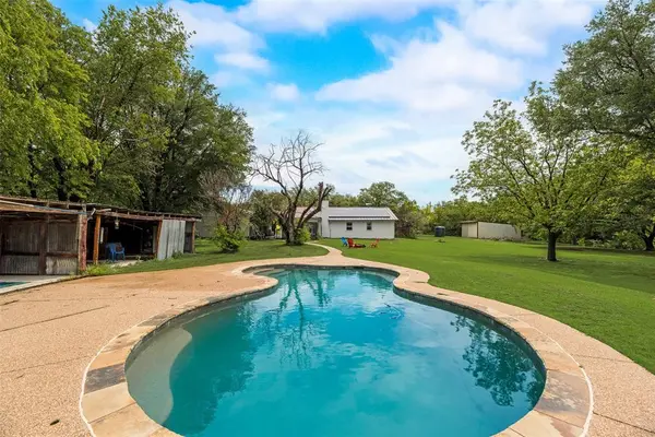 1809 N Trinity Road, Denton, TX 76208