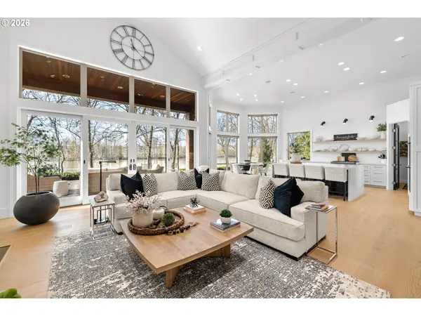 862 N CUMMINGS LN, Keizer, OR 97303