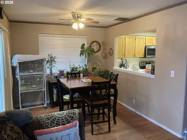 Cornelius, OR 97113,2499 N HOLLADAY ST