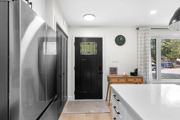 779 Monsarrat AVE, London East, ON N5Y 4Y3