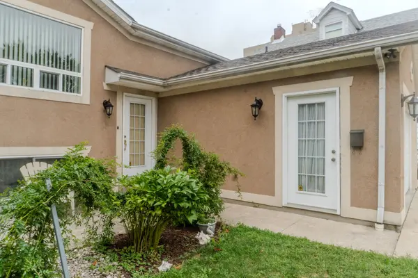 185 Elm AVE, Windsor, ON N9A 5G9