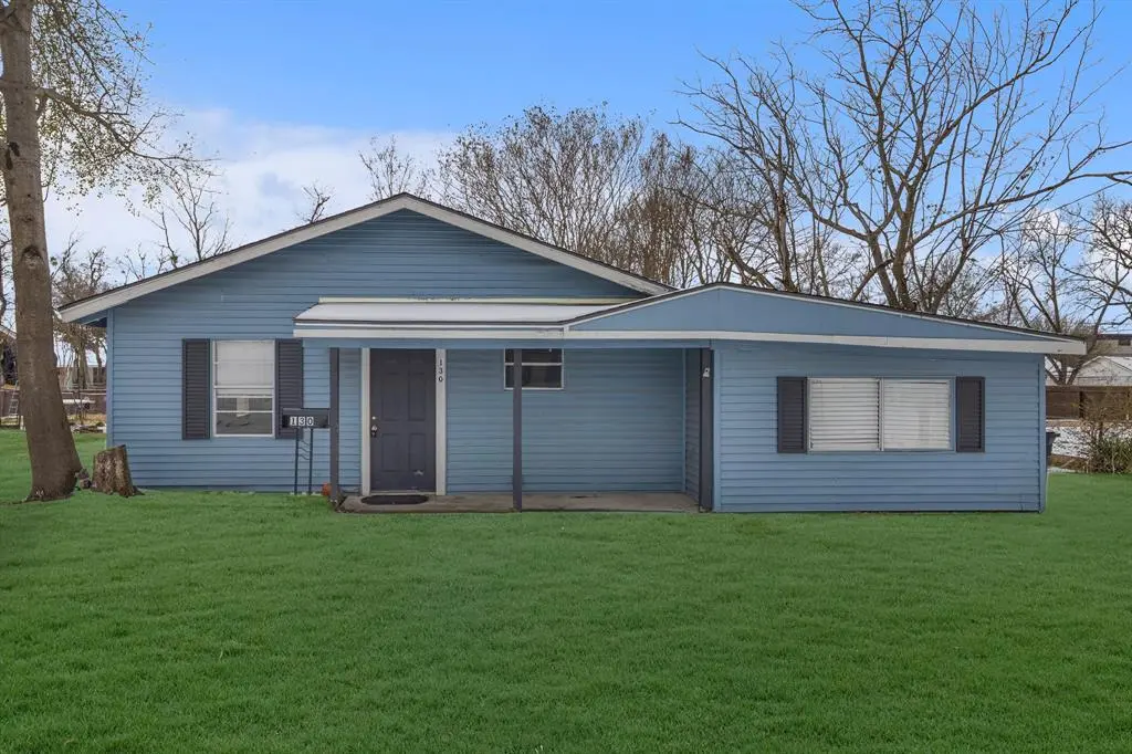 130 Westway Drive, Terrell, TX 75160