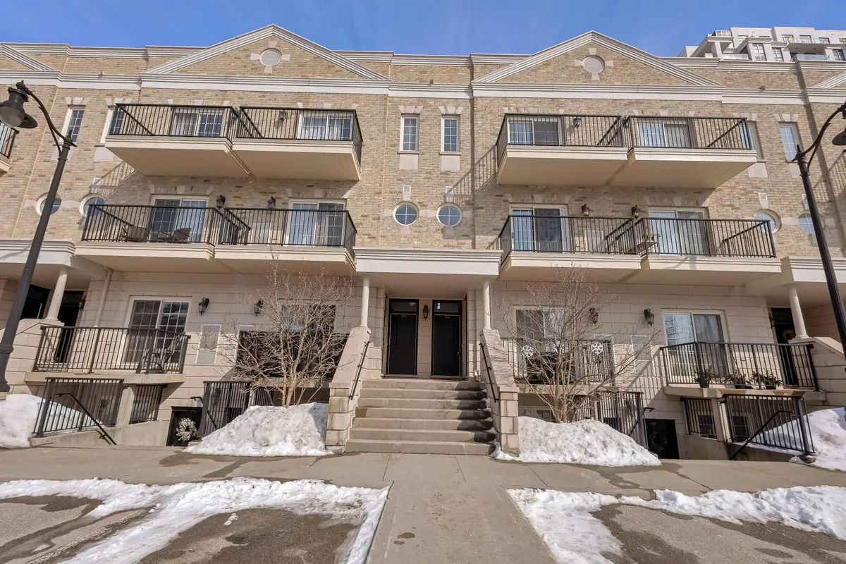 133 Park ST ##304, Waterloo, ON N2L 0B2