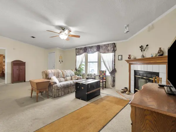 6624 Ice House Road, Weatherford, TX 76085