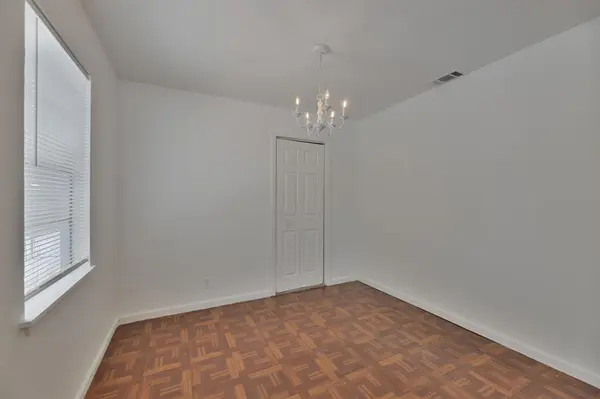 130 Westway Drive, Terrell, TX 75160