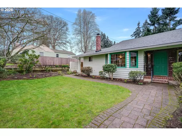 Silverton, OR 97381,160 S CENTER ST