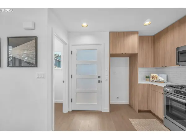 6491 SE RAMONA ST #C, Portland, OR 97206