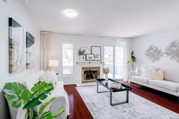 Toronto E09, ON M1H 1R3,142 Greenbrae Circuit