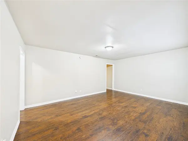 500 Crandle Drive, White Settlement, TX 76108