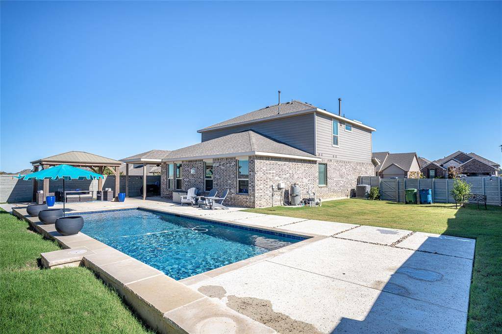 2404 Blackrail Court, Argyle, TX 76226