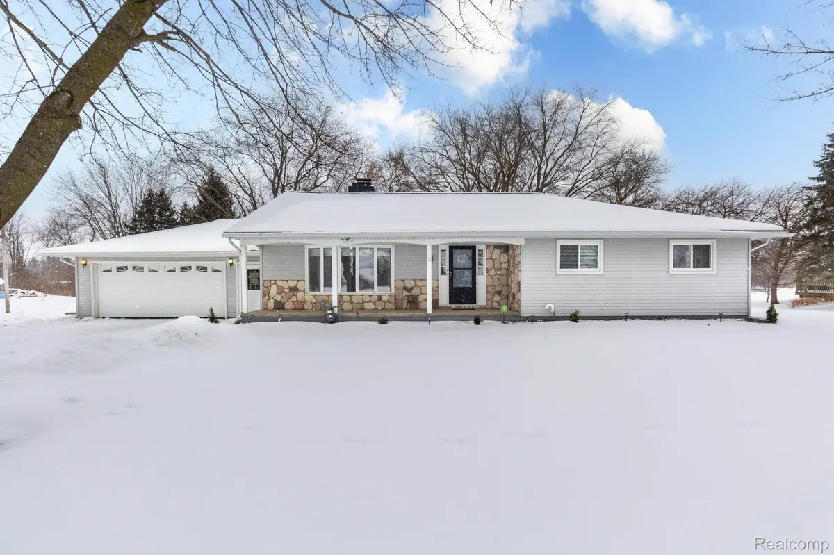 20500 Armada Ridge RD, Armada Township, MI 48005
