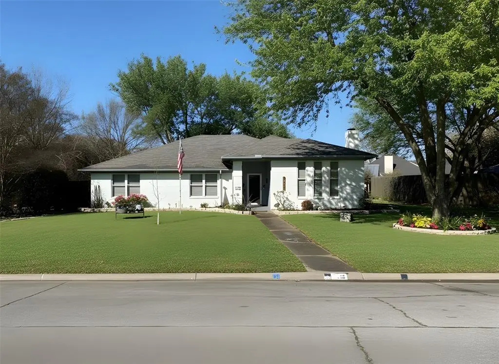 1529 E Windsor Drive, Denton, TX 76209