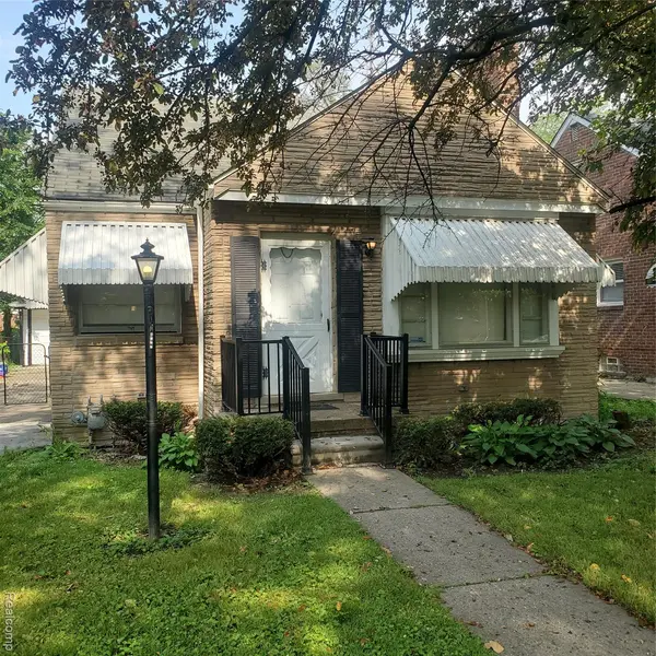 18681 Blackmoor Blackmoor ST, Detroit, MI 48234