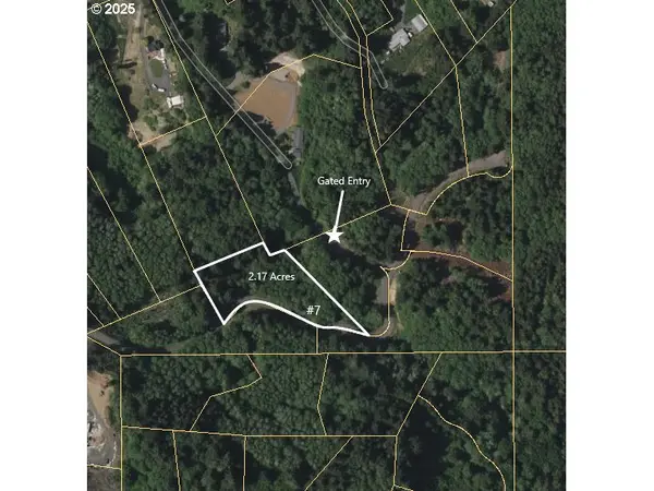 Fiddle Back Lot 7, North Bend, OR 97459