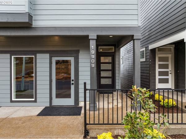 19836 SW Lou LN #L-22, Beaverton, OR 97007