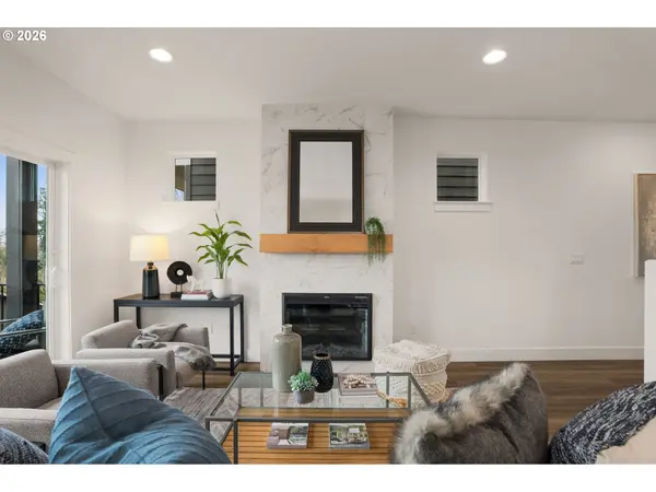 19836 SW Lou LN #L-22, Beaverton, OR 97007