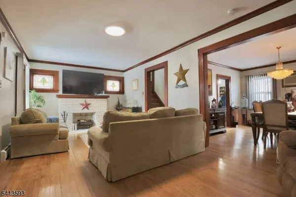 24 Hewitt Ave, Belleville Twp., NJ 07109