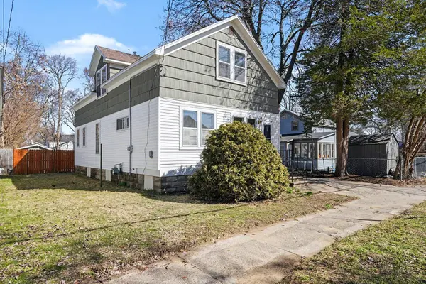 892 W Forest AVE, Muskegon City, MI 49441