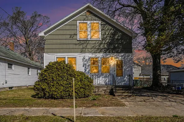 892 W Forest AVE, Muskegon City, MI 49441