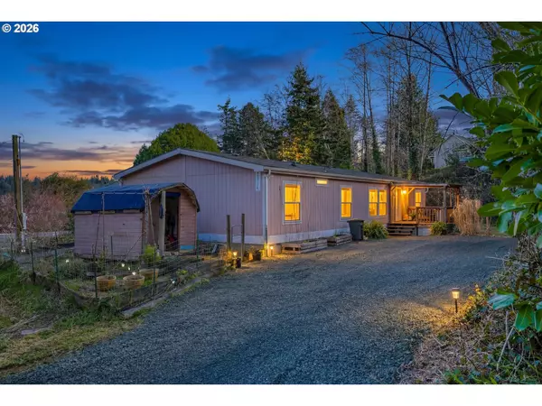 Coos Bay, OR 97420,93720 ADAMS LN