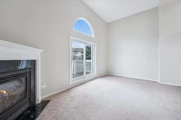 111 Traynor AVE #17, Kitchener, ON N2C 2N1