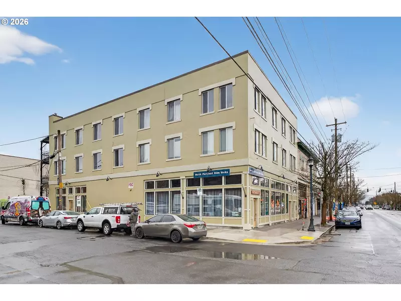 708 N KILLINGSWORTH ST #7, Portland, OR 97217