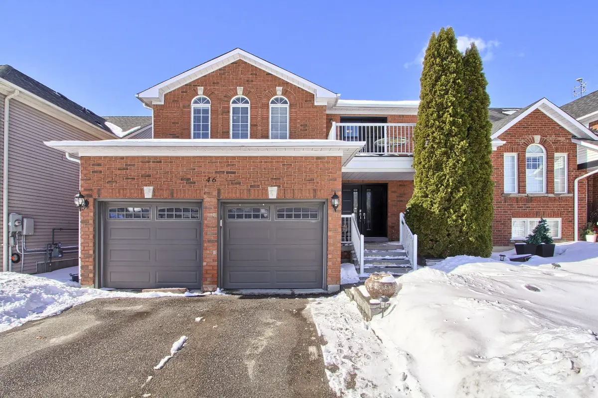 46 Silverstone CRES, Georgina, ON L4P 4A4