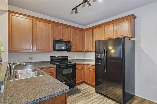 4064 Kyndra Circle, Richardson, TX 75082