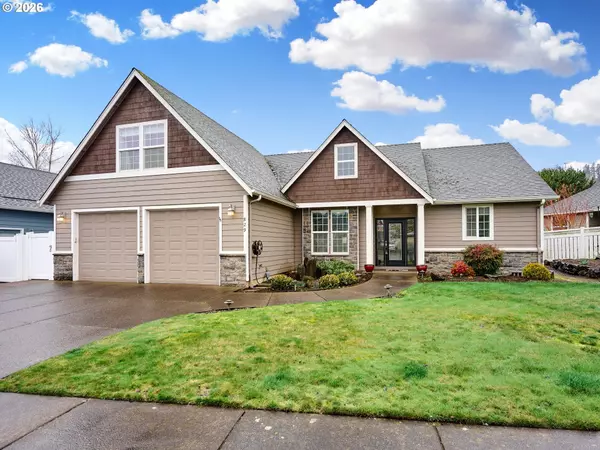 Silverton, OR 97381,829 PIONEER DR