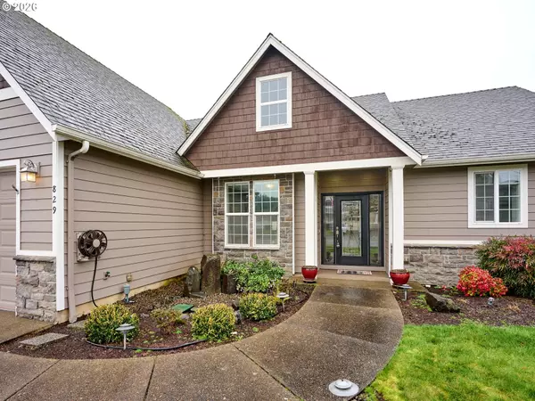 Silverton, OR 97381,829 PIONEER DR