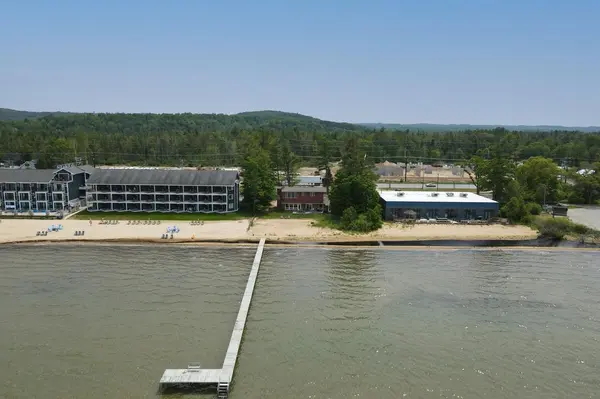 2175 N US-31 N, East Bay Twp, MI 49686