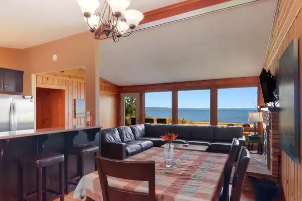 2175 N US-31 N, East Bay Twp, MI 49686