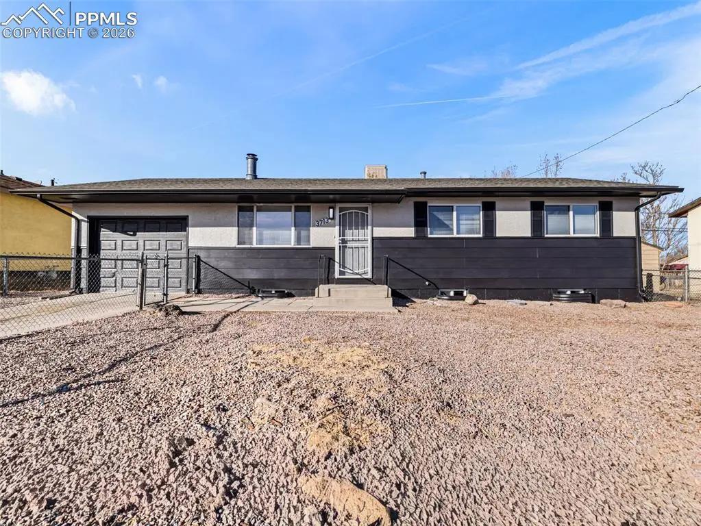 3713 Lancaster DR, Pueblo, CO 81005