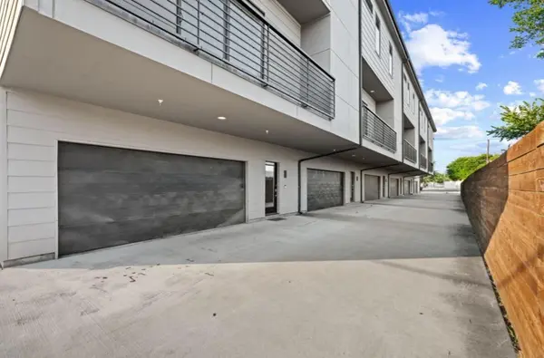 1715 Bennett Avenue #104, Dallas, TX 75206