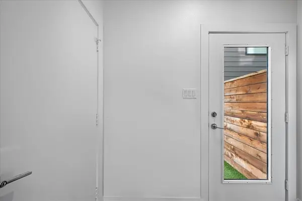 1715 Bennett Avenue #105, Dallas, TX 75206