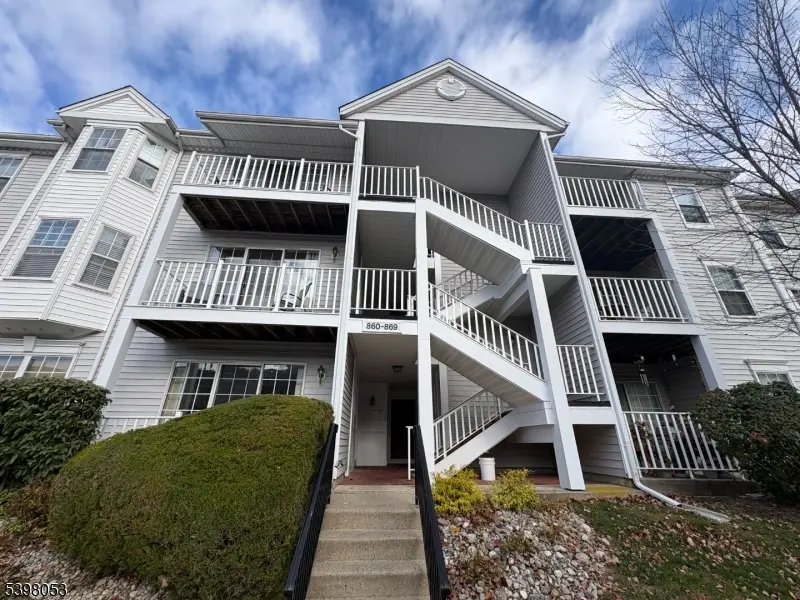 861 Juniper Way, Mahwah Twp., NJ 07430