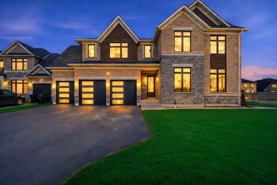 20 Magnolia AVE, Adjala-tosorontio, ON L0G 1W0