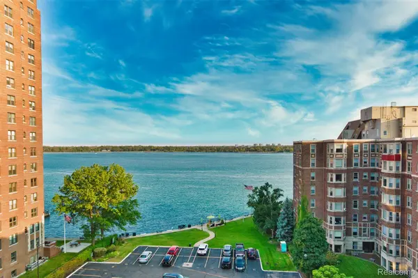 8120 E Jefferson AVE #1B1, Detroit, MI 48214