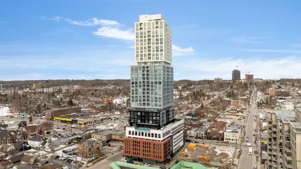 39 Mary ST #1201, Barrie, ON L4N 1S9