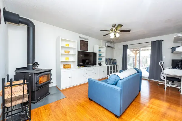 26 Garrison SQ, Brampton, ON L6S 2H3