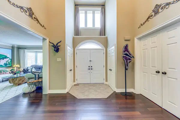 4220 Millcroft Park DR, Burlington, ON L7M 3V5