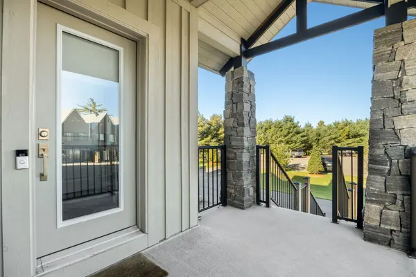 45 Rockmount CRES, Gravenhurst, ON P1P 0A6