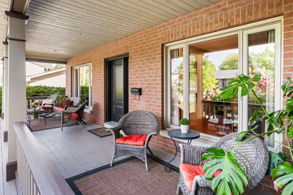 1601 Apeldoorn AVE, Mooneys Bay - Carleton Heights And Area, ON K2C 1V4