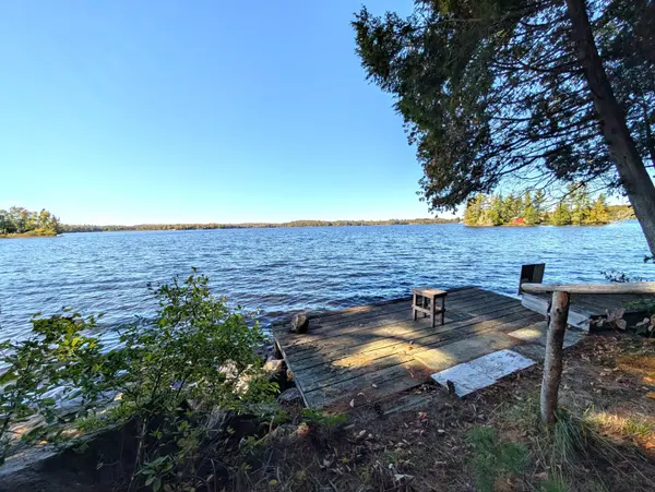 40 Centre RD, Parry Sound Remote Area, ON P0A 1X0