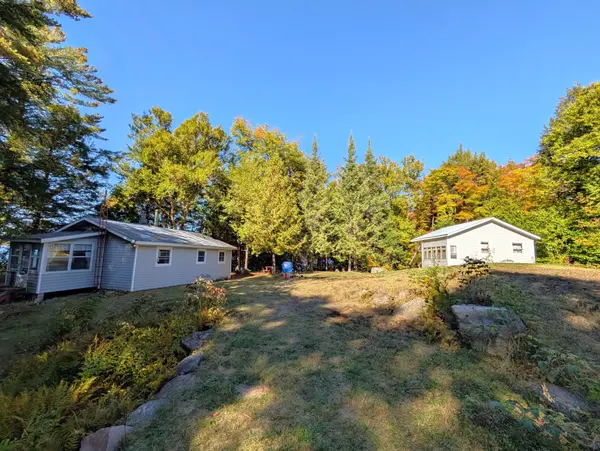 40 Centre RD, Parry Sound Remote Area, ON P0A 1X0
