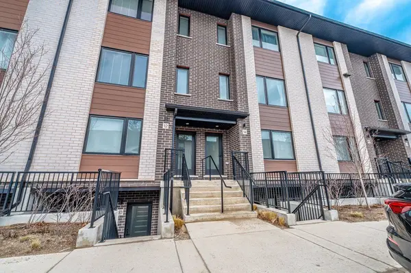 12 Lily LN, Guelph, ON N1L 0R2