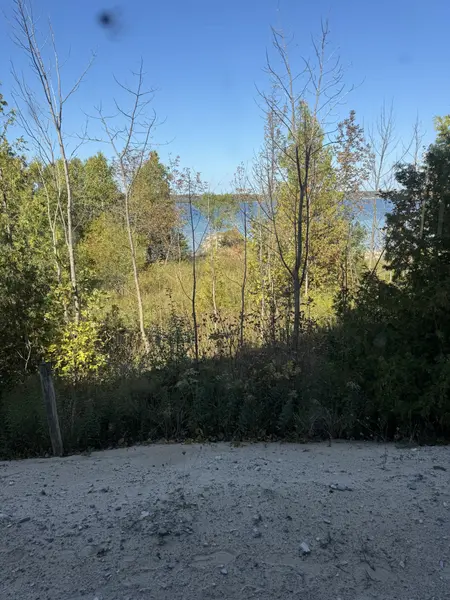 147 WILSON DR, Georgian Bluffs, ON N0H 2T0