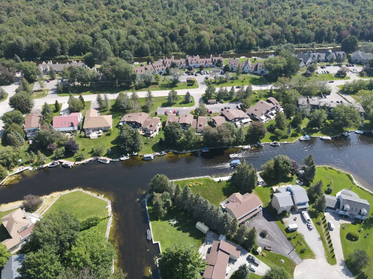 70 Laguna Pkwy #6, Ramara, ON L0K 1B0