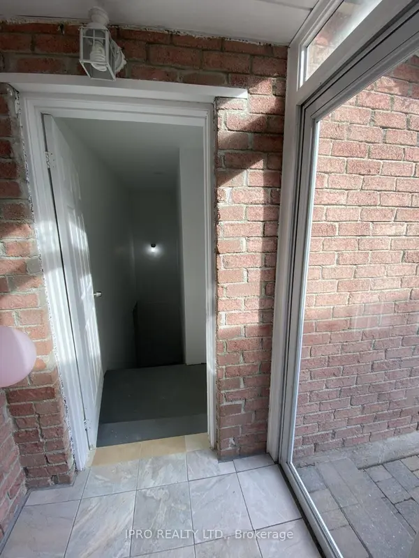 46 Wheeling DR #Bsmnt, Toronto E10, ON M1C 3X3